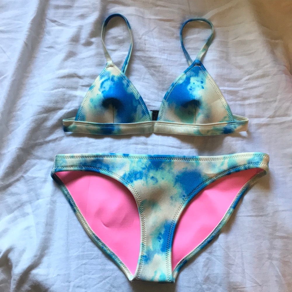 Triangl Bikini